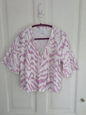SAYLOR Lavender And White Pleated Top